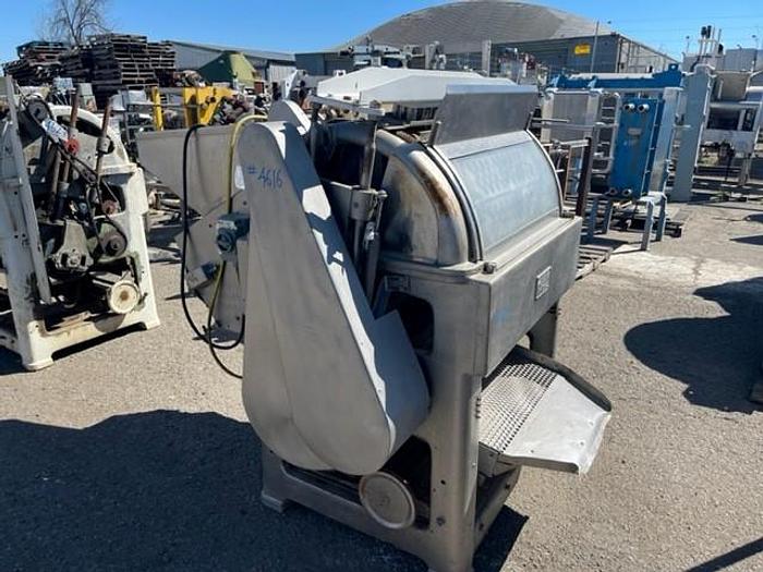Used Herbort Model 27 Plum Pitter / Halver
