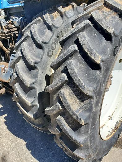 Used 1995 Ford 8870 Tractor