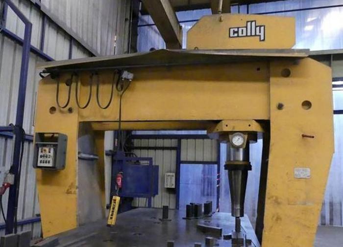 Gebraucht HYDRAULISCHE PERS COLLY 250T