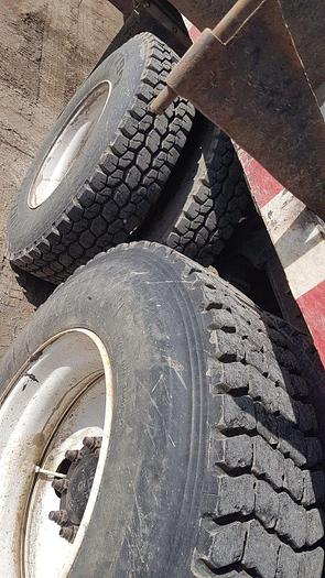 Used 2000 INTERNATIONAL-IHC 4900 Series Tandem Axle Deck Truck