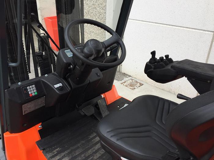 Used 2013 TOYOTA 7FBMF 25