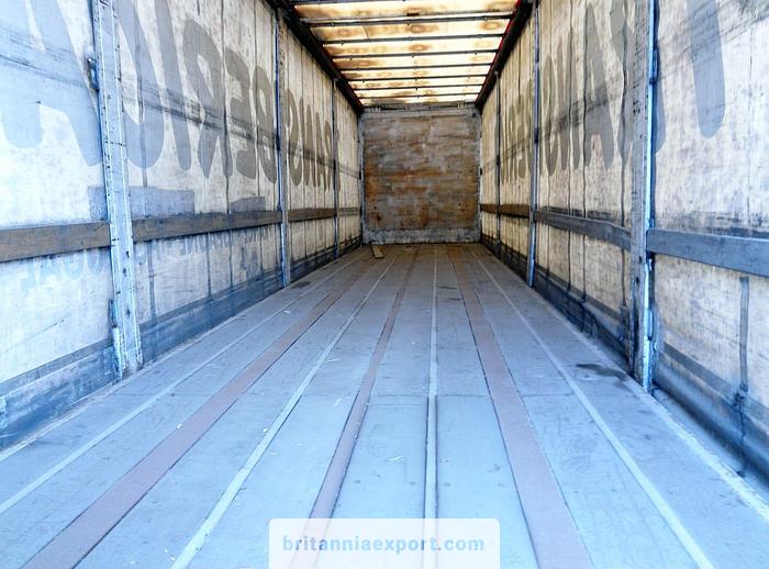Used 1996 FRUEHAUF Full steel frame tri axle with lifting roof