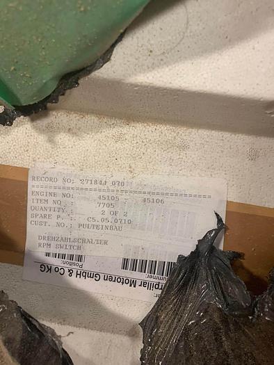 Mak 6M25C marine propulsion engine unused with spares and certificates.