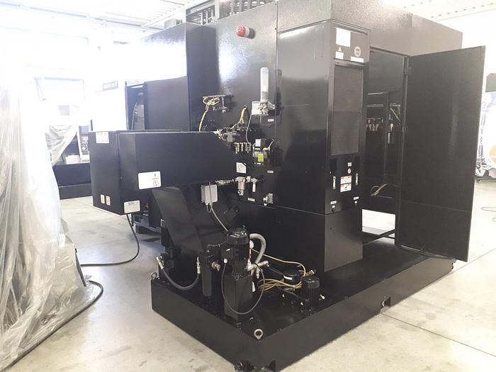 Used 2005 MAZAK  VARIAXIS 730