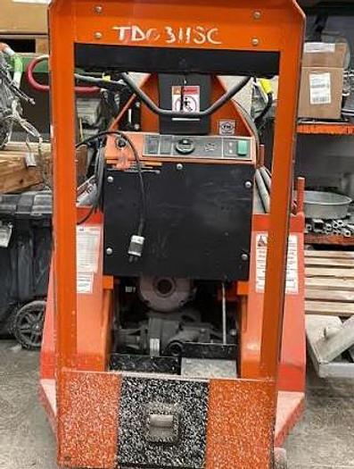 Used 2013 Taylor Dunn SC-100