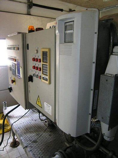Used Mobile Alfa Laval unit with Alfa Laval AVNX 919B-31G decanter