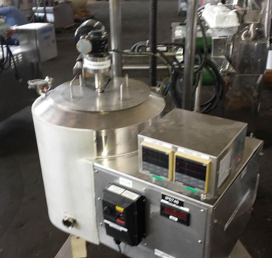 Used Tank, 10 Gallon, S/st, Jkt, Agit, 14" x 15", Electric Lift, #S739046