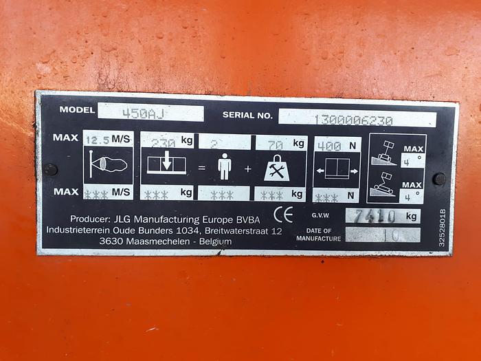 Used 2010 JLG 450AJ
