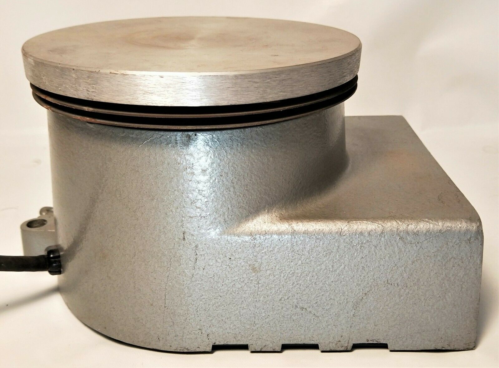 Used Cenco 34530-1 Hot Plate