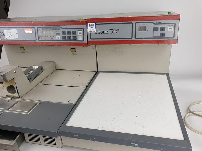 Used Sakura Tissue-Tek 4715 Embedding console system