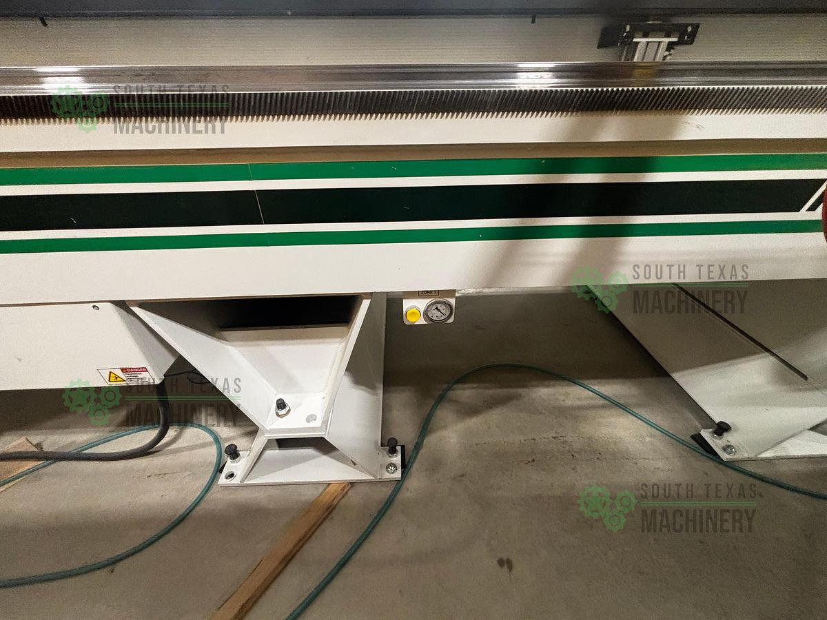 Used Used 2016 C.R. Onsrud 