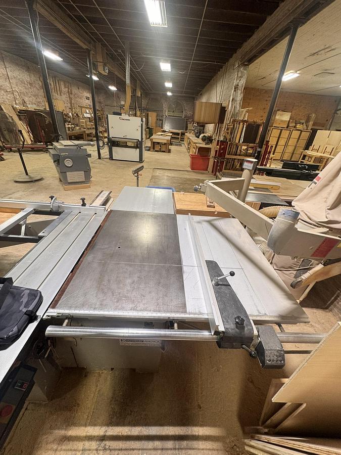 Used 1996 Altendorf F45 Slidign Table Saw