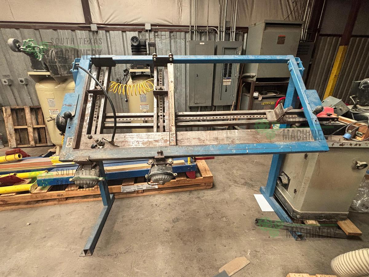 Used USED JLT Single Door Clamp