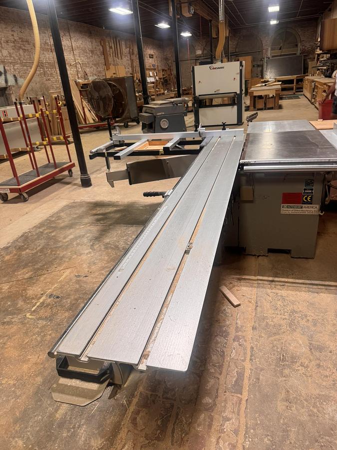 Used 1996 Altendorf F45 Slidign Table Saw