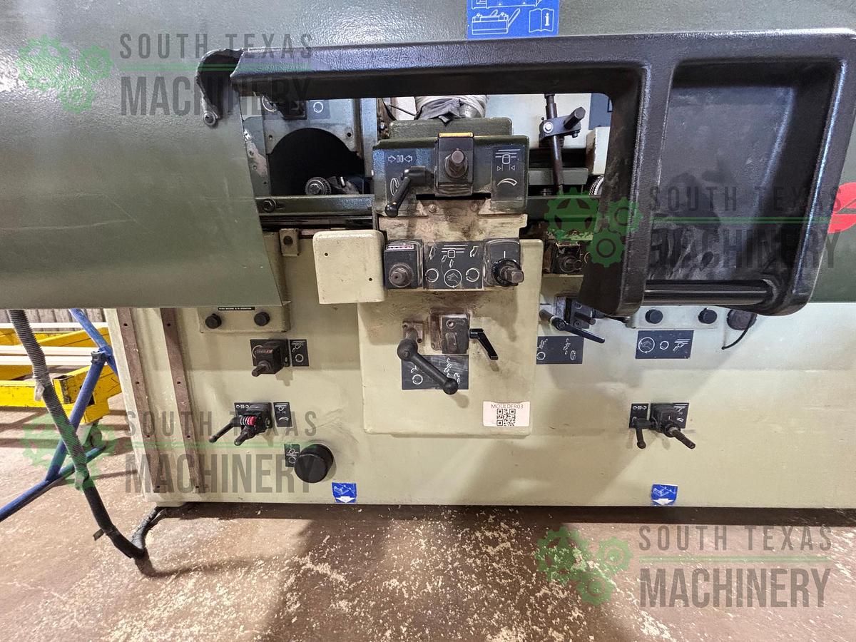 Used SCMI Superset 23 Moulder