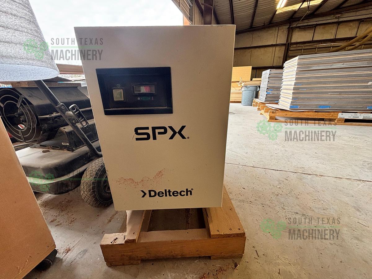 Used USED SPX Deltech Refrigerated air dryer