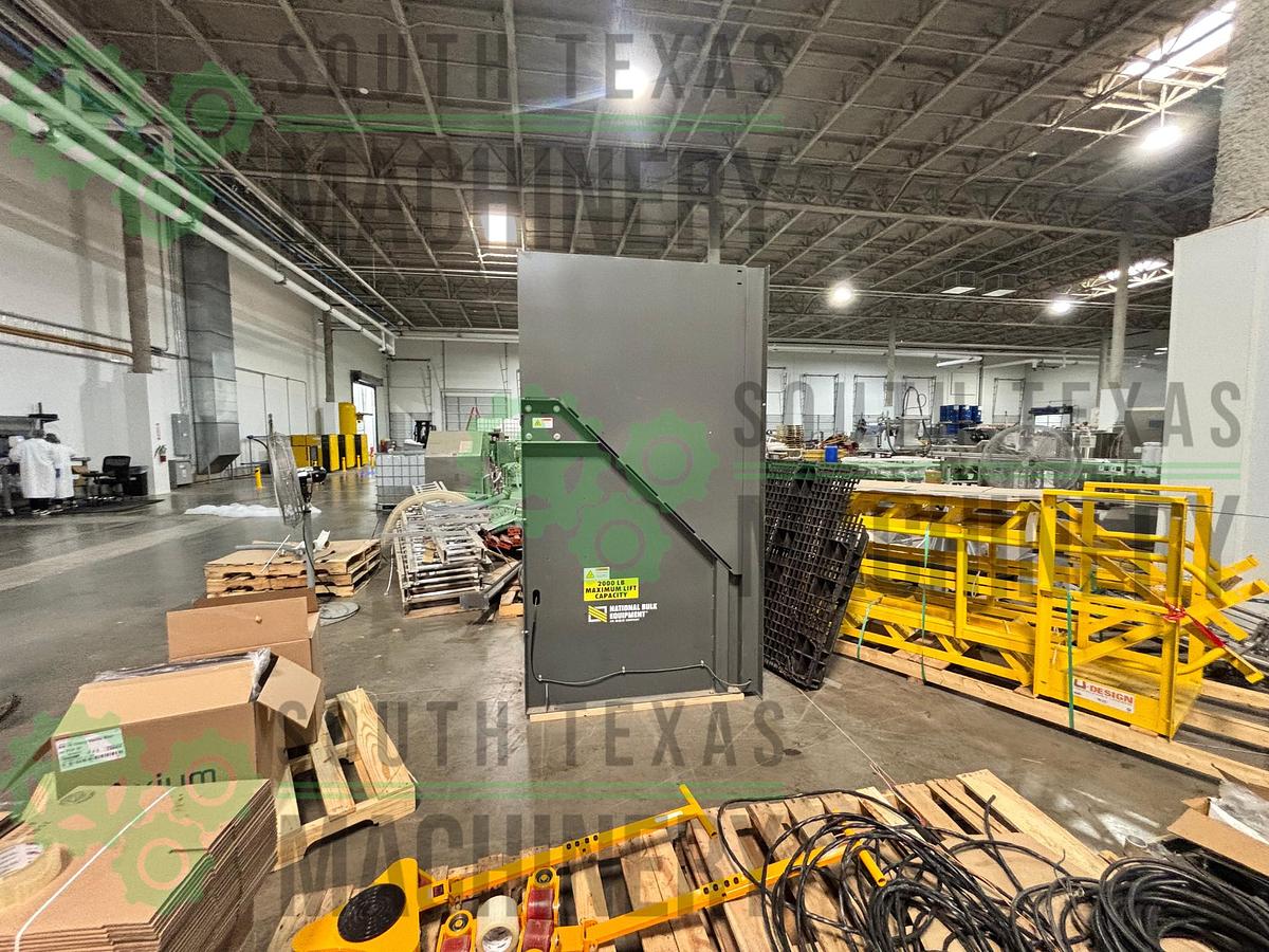 Used National Bulk Equipment Tote Dump