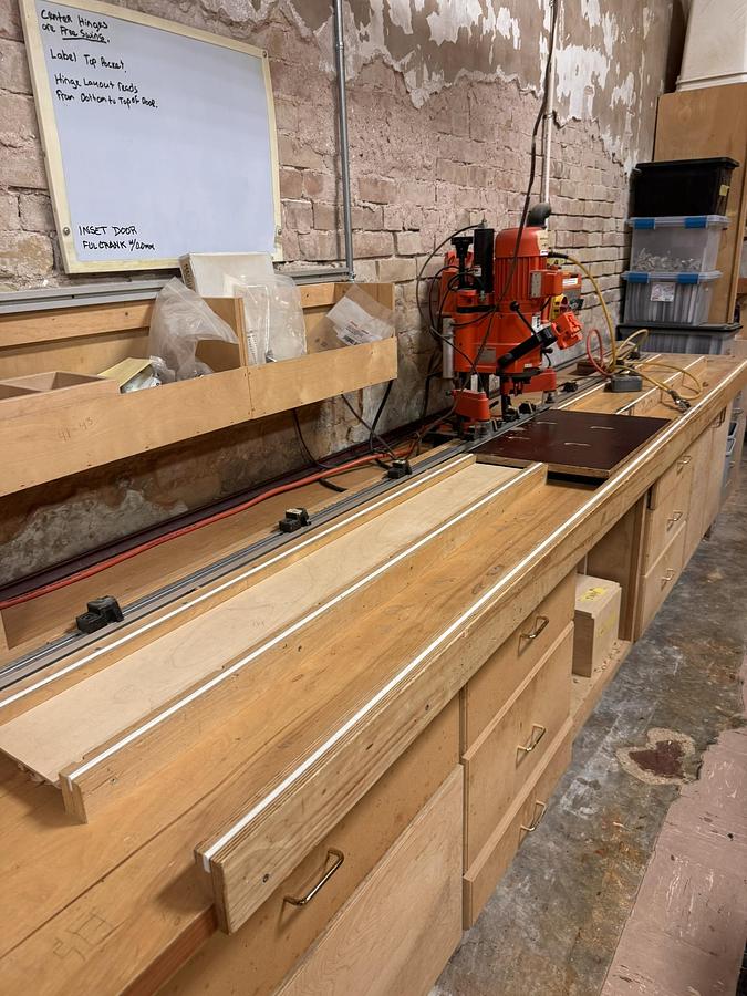 Used Blum 1991 - Minipress Hinge Drilling Machine