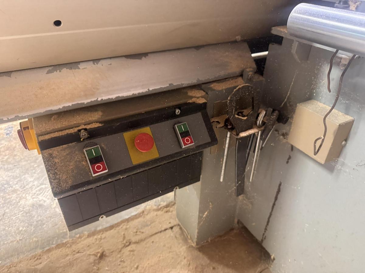 Used 1996 Altendorf F45 Slidign Table Saw