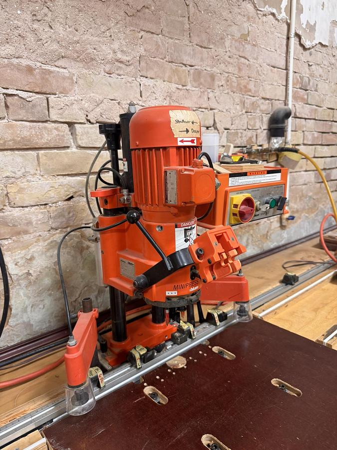 Used Blum 1991 - Minipress Hinge Drilling Machine