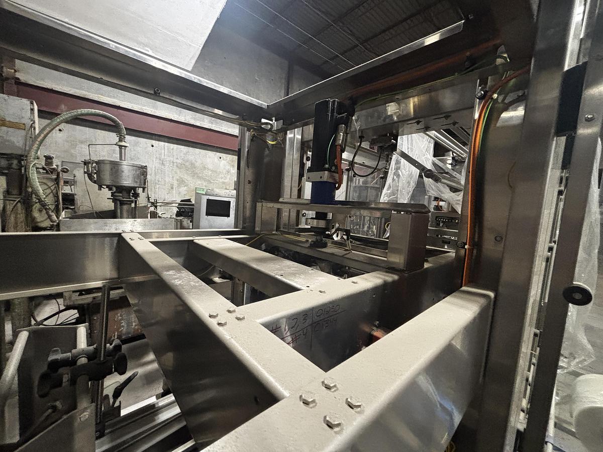 Used PolyPack CF-16-24-32CVHL
