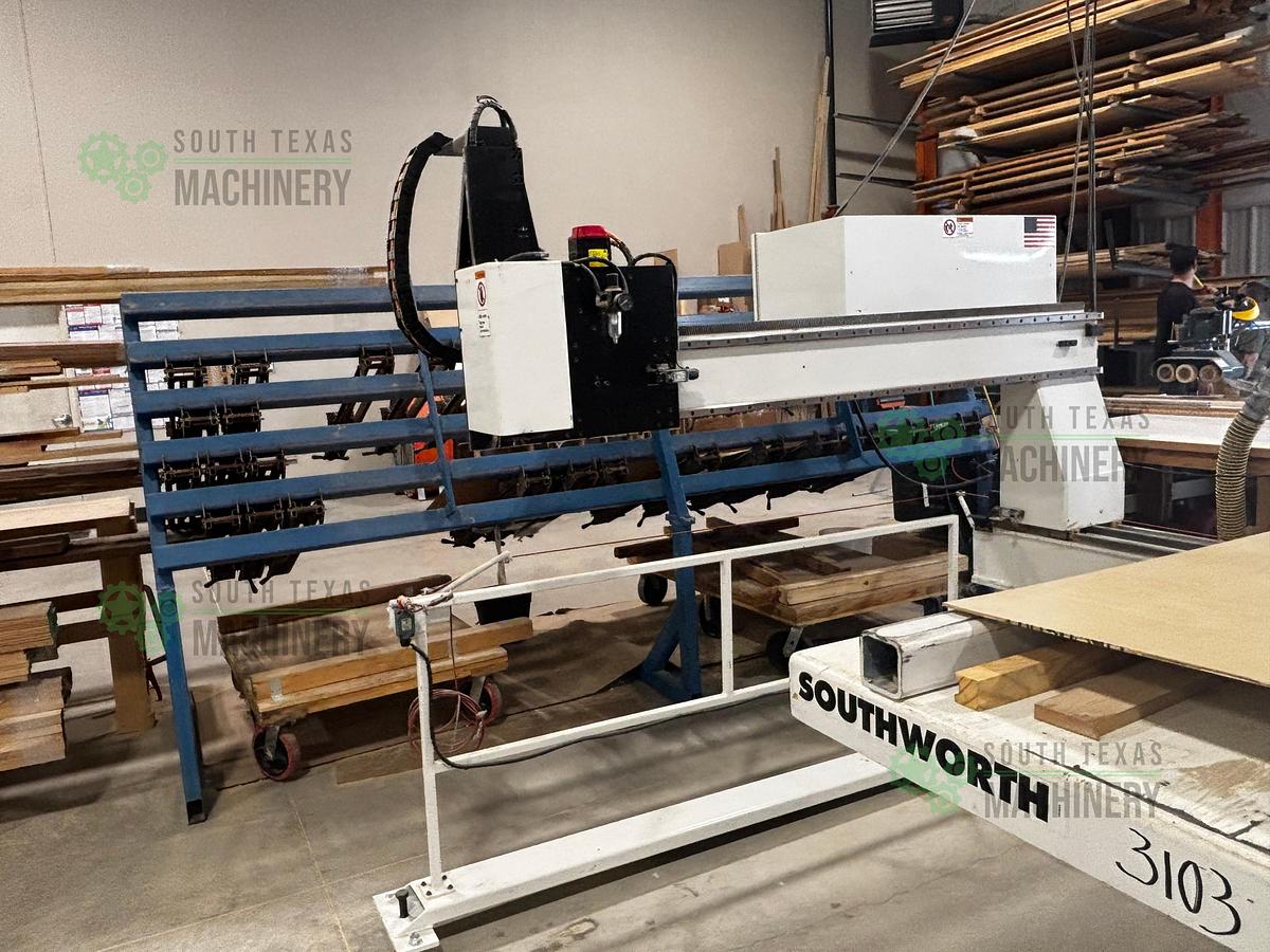 Used Used 2016 C.R. Onsrud 