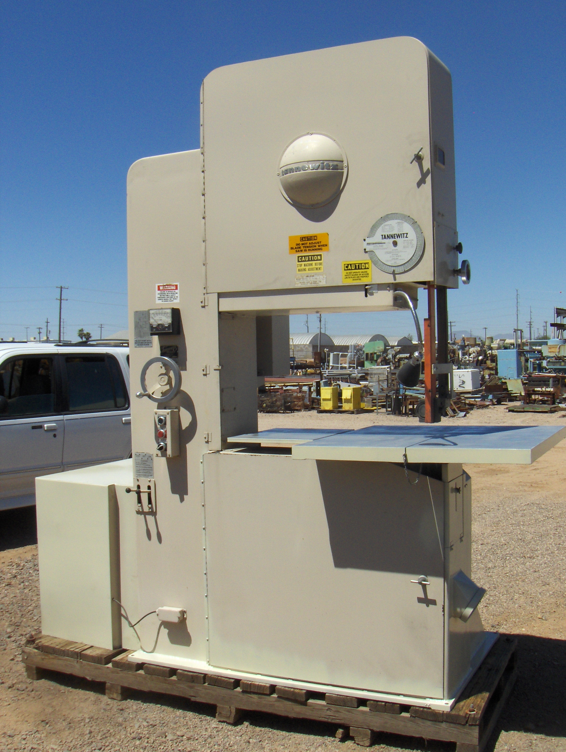 Used 36 Inch Tannewitz Mdl. GVTNE  Vert. Band Saw