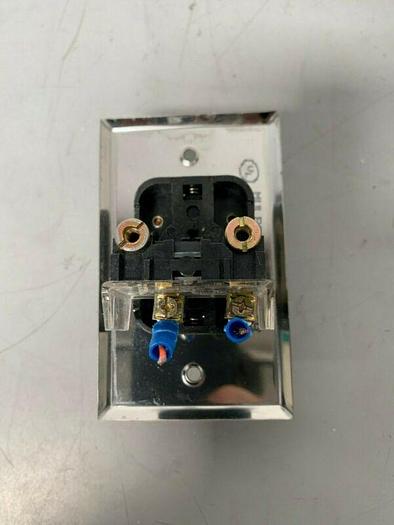 Used Allen Bradley 800T-FX D4 Push Button Switch