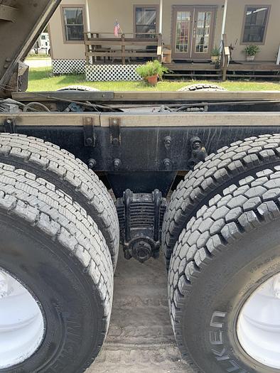 Used 1999 Mack RD 688S Tri Axl Dump Truck