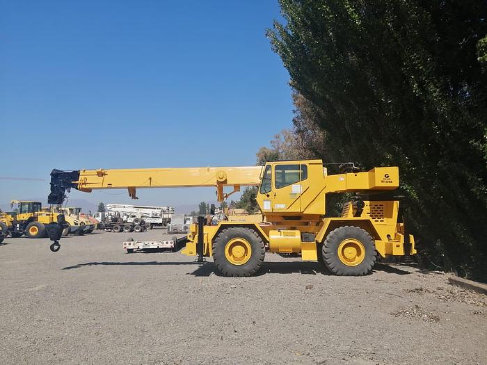 Usado 1989 Grove RT528