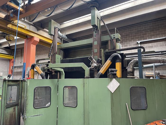 Installata Tornio Verticale Cnc TITAN SC 33 CNC