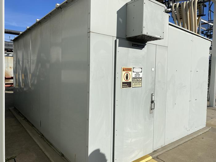 Used METALCLAD SWITCHGEAR SERIES 5 SQAURE D OUTDOOR ELECTRICAL