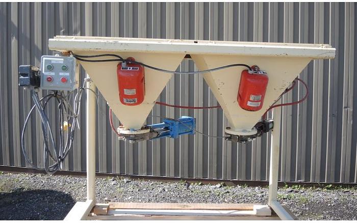 Used USED VIBRATORY FEEDER, CARBON STEEL