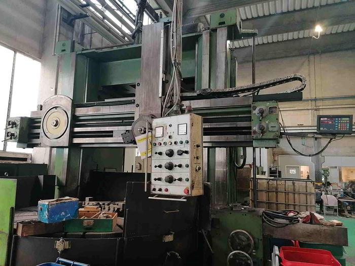 Usato TORNIO VERTICALE TITAN SC 27
