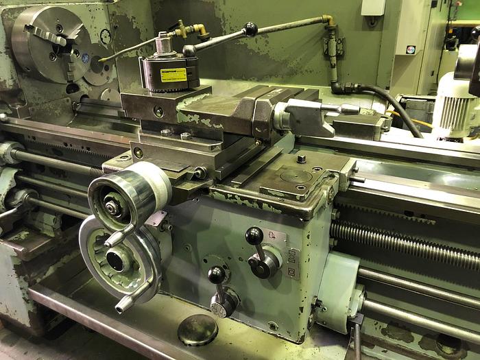 Used 1973 Guide & traction spindle lathe BOEHRINGER VDF 48D