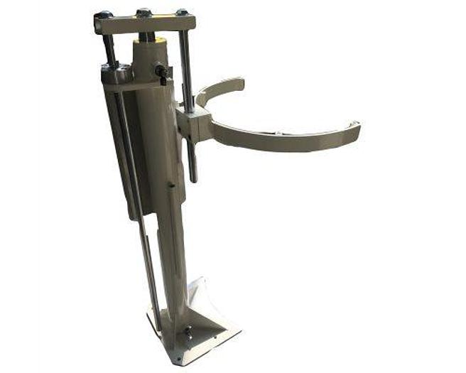 COLONNA SOLLEVATORE AD AZIONAMENTO PNEUMATICO PER FUSTI DA 200 LITRI