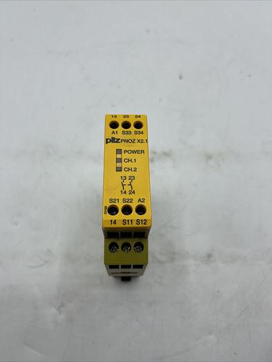 Used Pilz PNOZ X2.1 Safety Relay, 774306