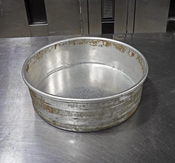 Used USED CAKE PANS-HUGE VARIETY!