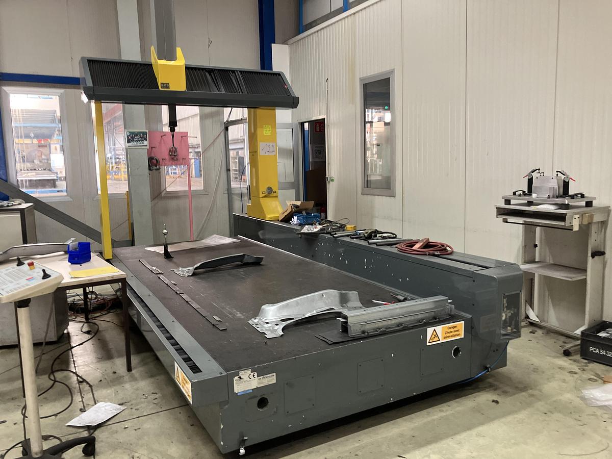 Used COORDINATE MEASURING MACHINE