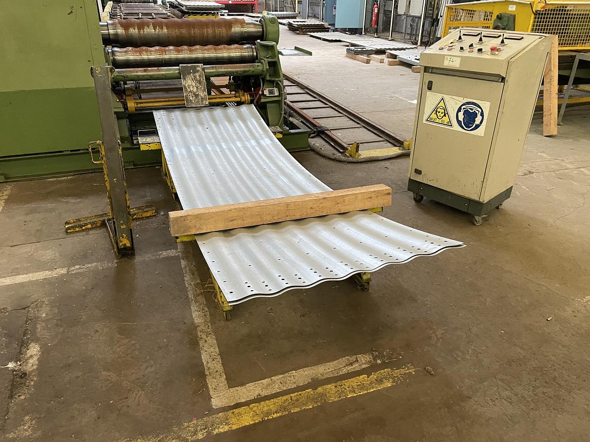 D'occasion Poste de Profilage avec Rouleuse et Presse 1200x8mm