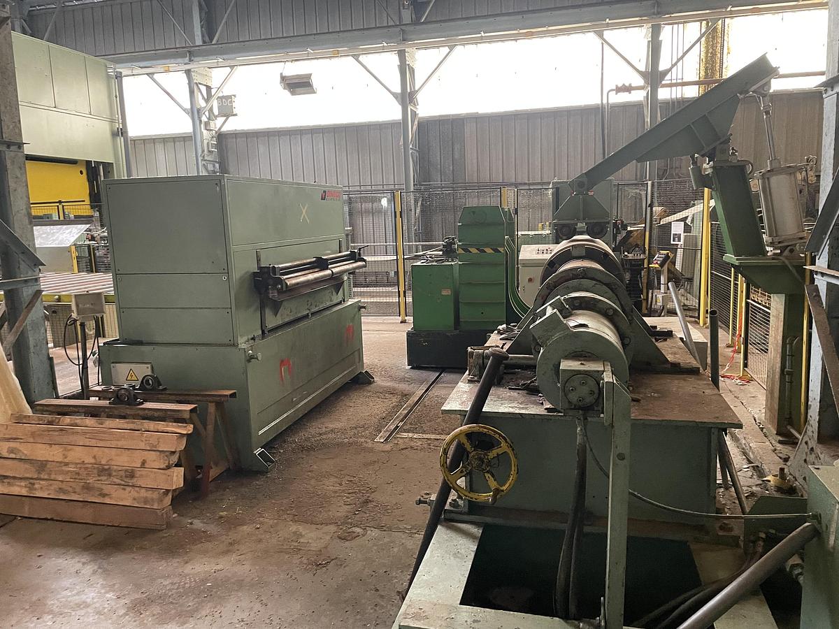 D'occasion Ligne de profilage pour tôles ondulées 1500mm