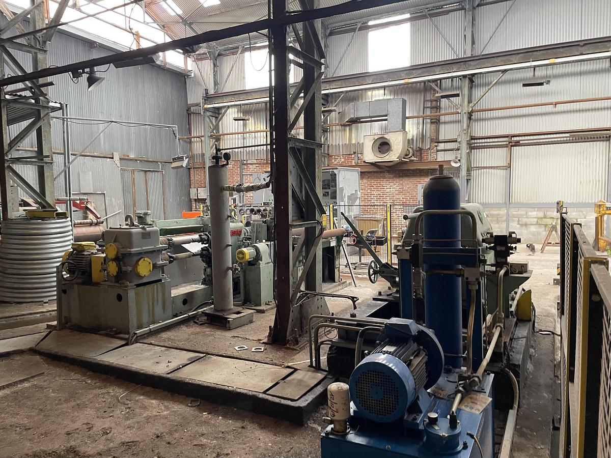 Used Slitting equipment: decoiler / straightener / shear