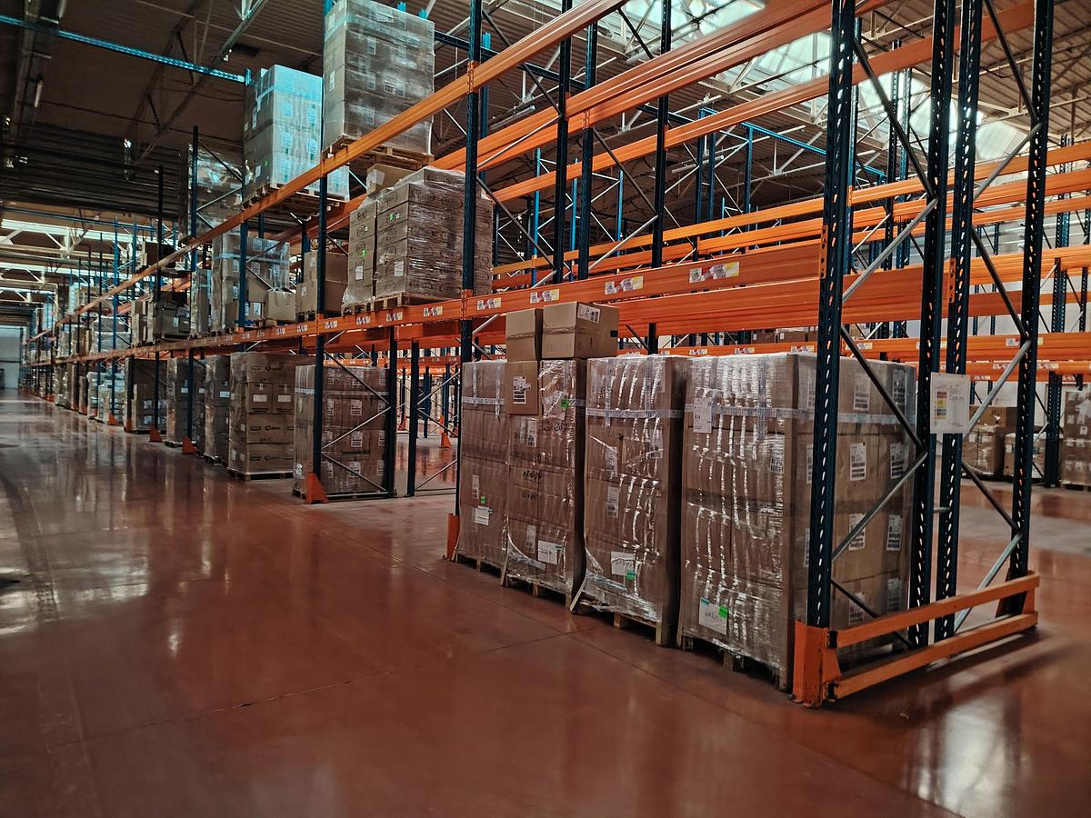 D'occasion Lot de 10KM de Racks de Stockage 7m