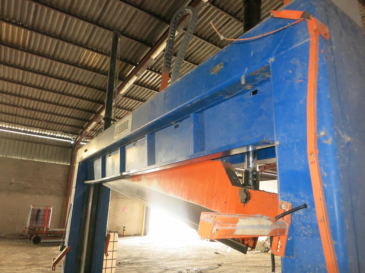 D'occasion Guillotine industrielle Sicma – MCS 2000