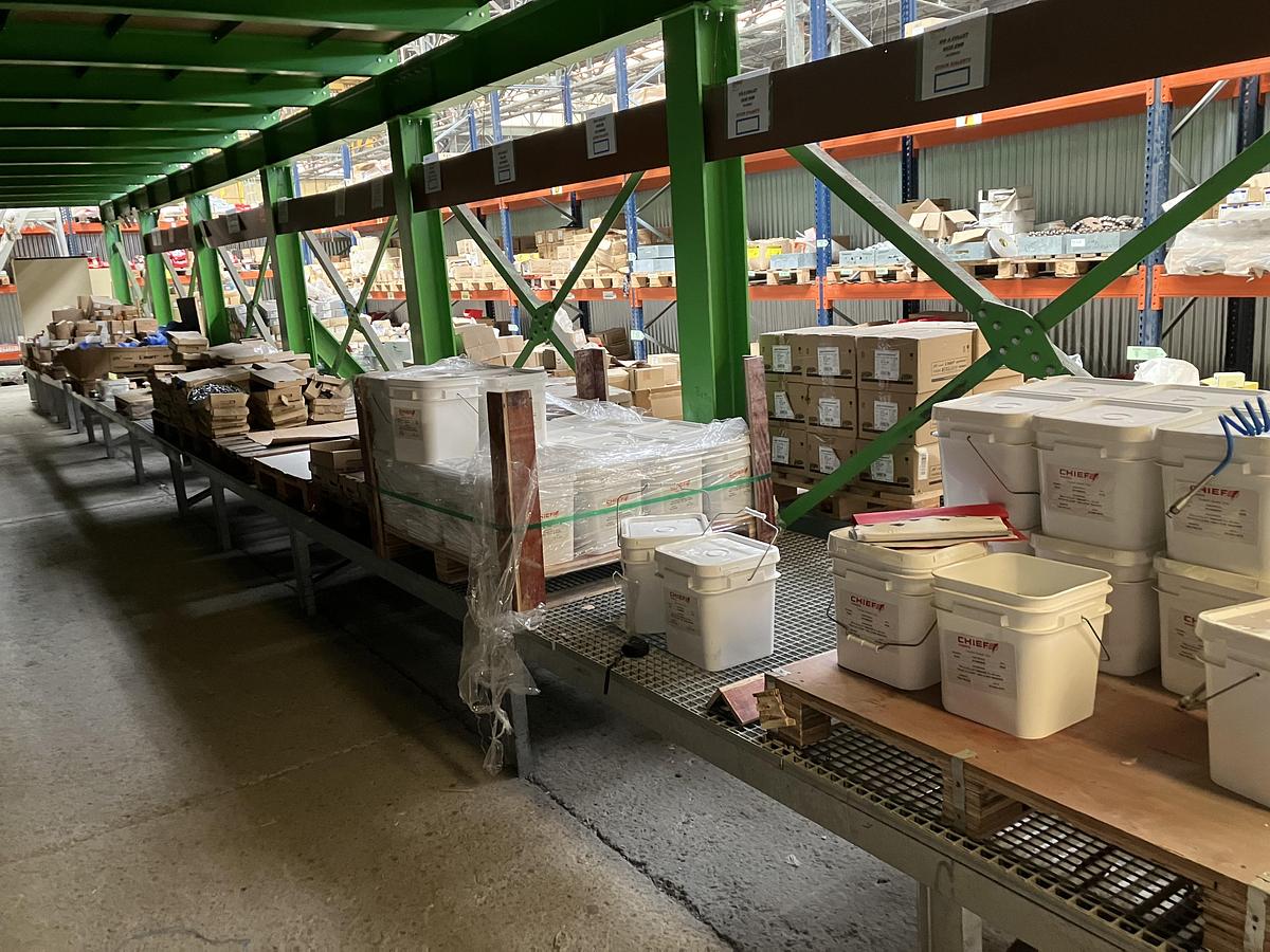 D'occasion Lot de 150 Tonnes de Boulonnerie