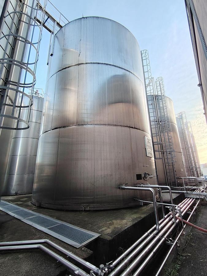 D'occasion Cuve INOX 318m3