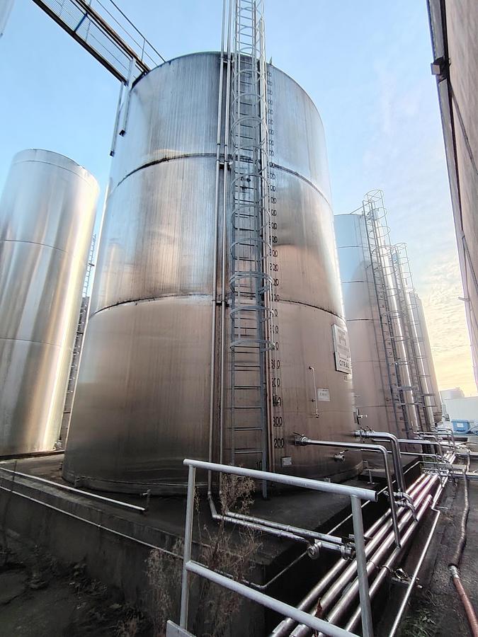 D'occasion Cuve INOX 318m3