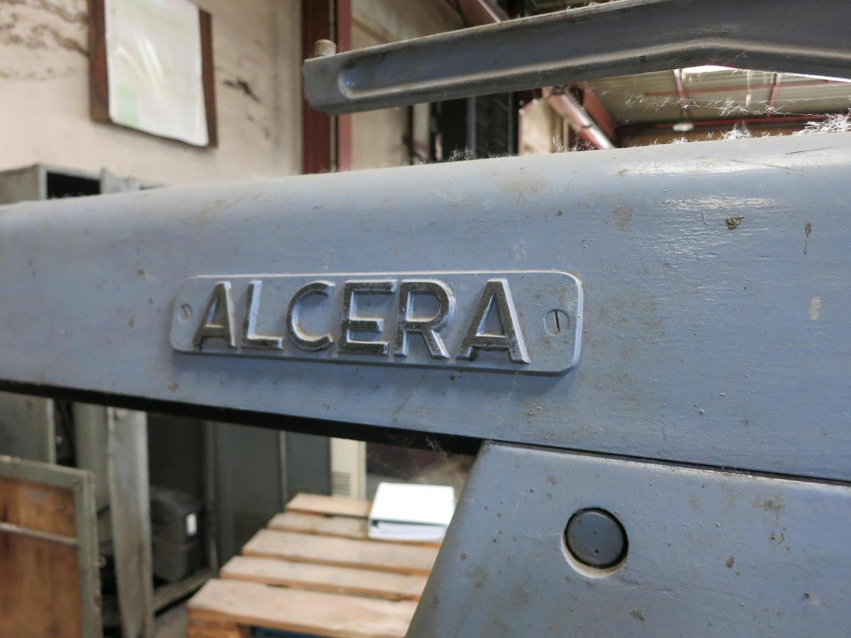 D'occasion Fraiseuse universelle ALCERA AL7U