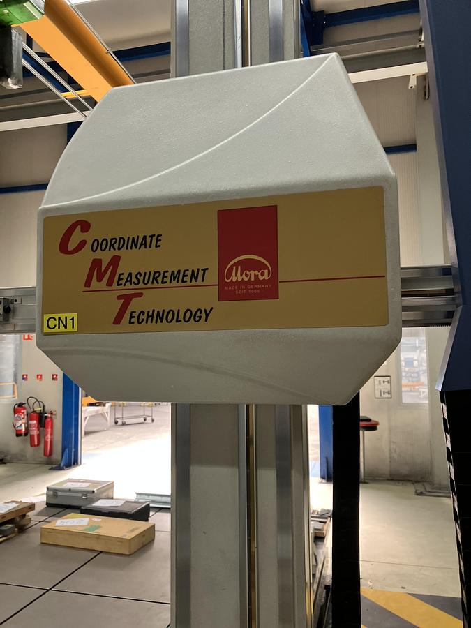 Used Three-dimensional measuring machine