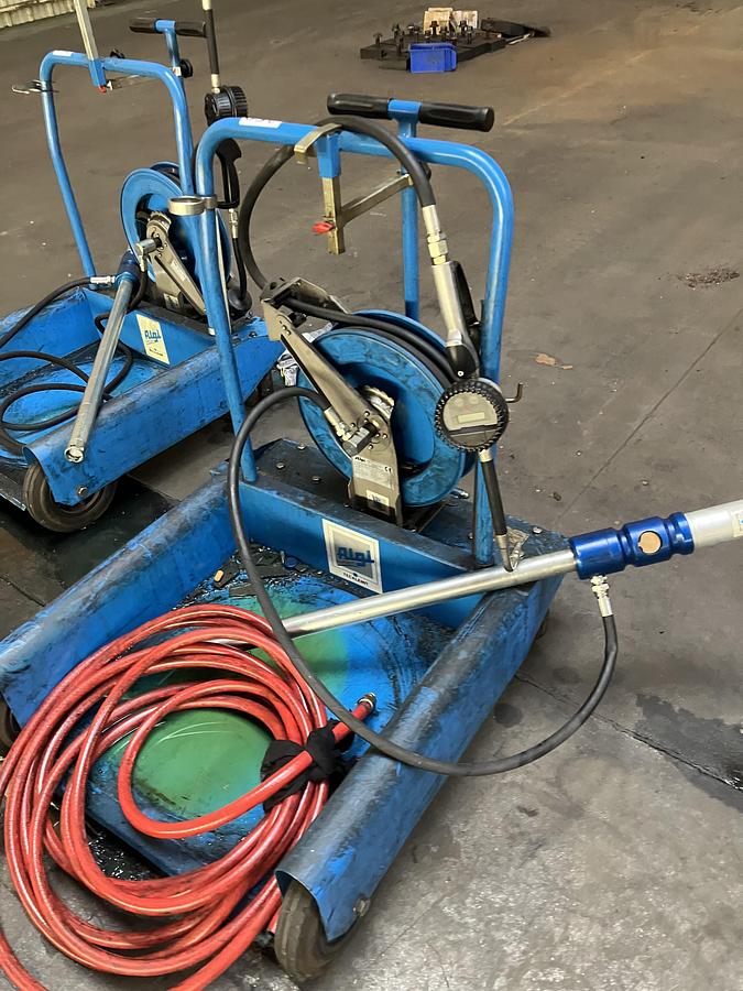 D'occasion Enrouleur d’huile avec tuyau